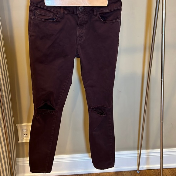 DL 1961 margaux jeans “Malbec” color ankle skinny size 27 Distressed knee - Picture 3 of 12